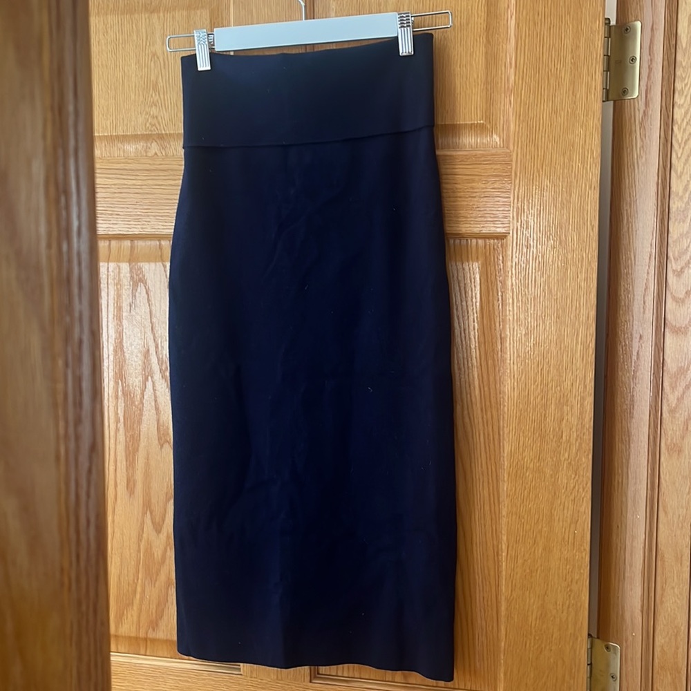 Chloe long knit navy skirt size S